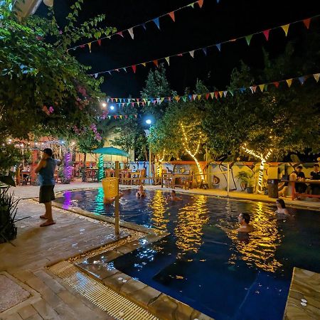 Blue Diamond Hostel Battambang Eksteriør bilde