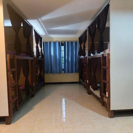 Blue Diamond Hostel Battambang Eksteriør bilde