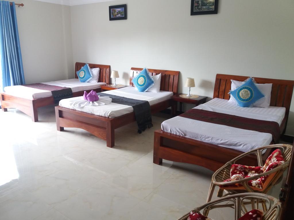 Blue Diamond Hostel Battambang Eksteriør bilde