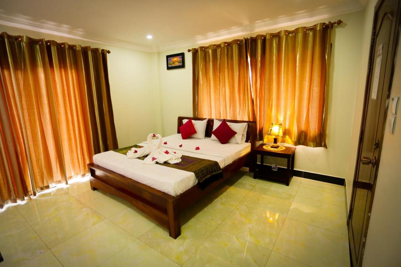 Blue Diamond Hostel Battambang Eksteriør bilde