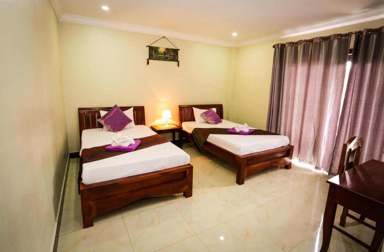 Blue Diamond Hostel Battambang Eksteriør bilde