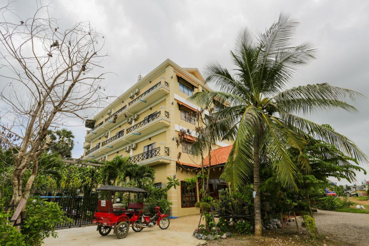Blue Diamond Hostel Battambang Eksteriør bilde